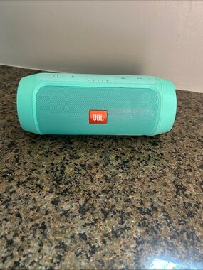 JBL Charge 2+ Portable Bluetooth Speaker - Aqua Green